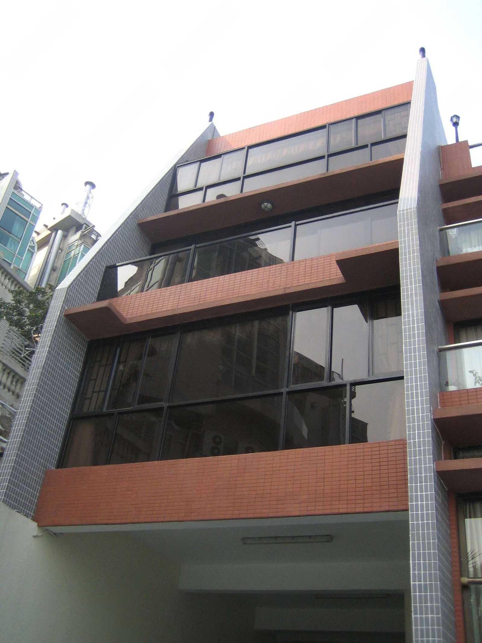 松濤小築 Pinewaver Villas | 28跑馬地豪宅置業及投資地產平台